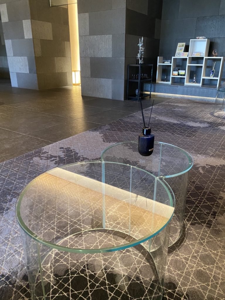 ハーン スパのロビー。カウンセリングはここで。