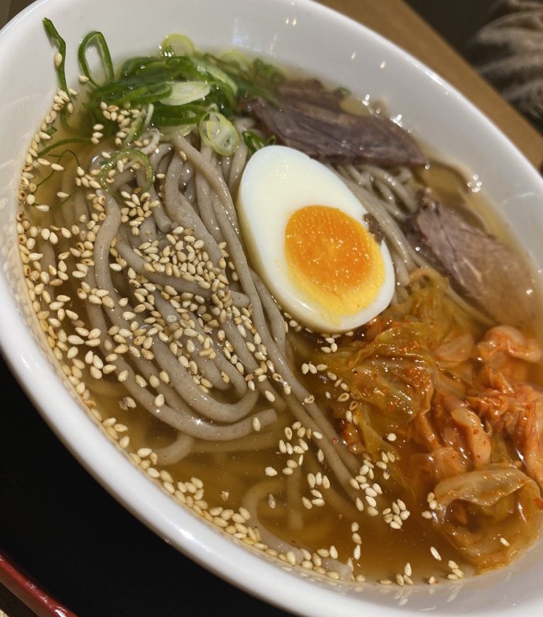 別府名物！六盛の冷麺。コシがある太麺はくせになる