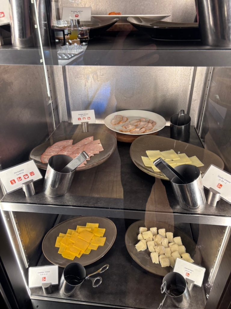 インターコンチネンタル別府 メインダイニングELEMENTSのモーニングビュッフェ01