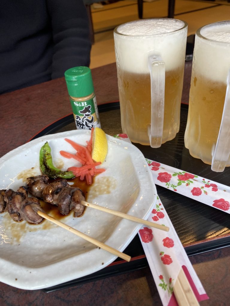 京都 不動温泉 ウナギの肝とキンキンに冷えたビール