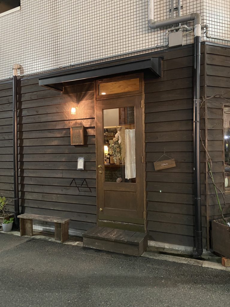 L'angolo(ランゴロ)外観