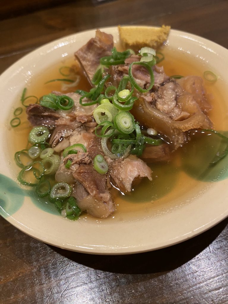 天下茶屋 おでん まる米 豚なんこつ