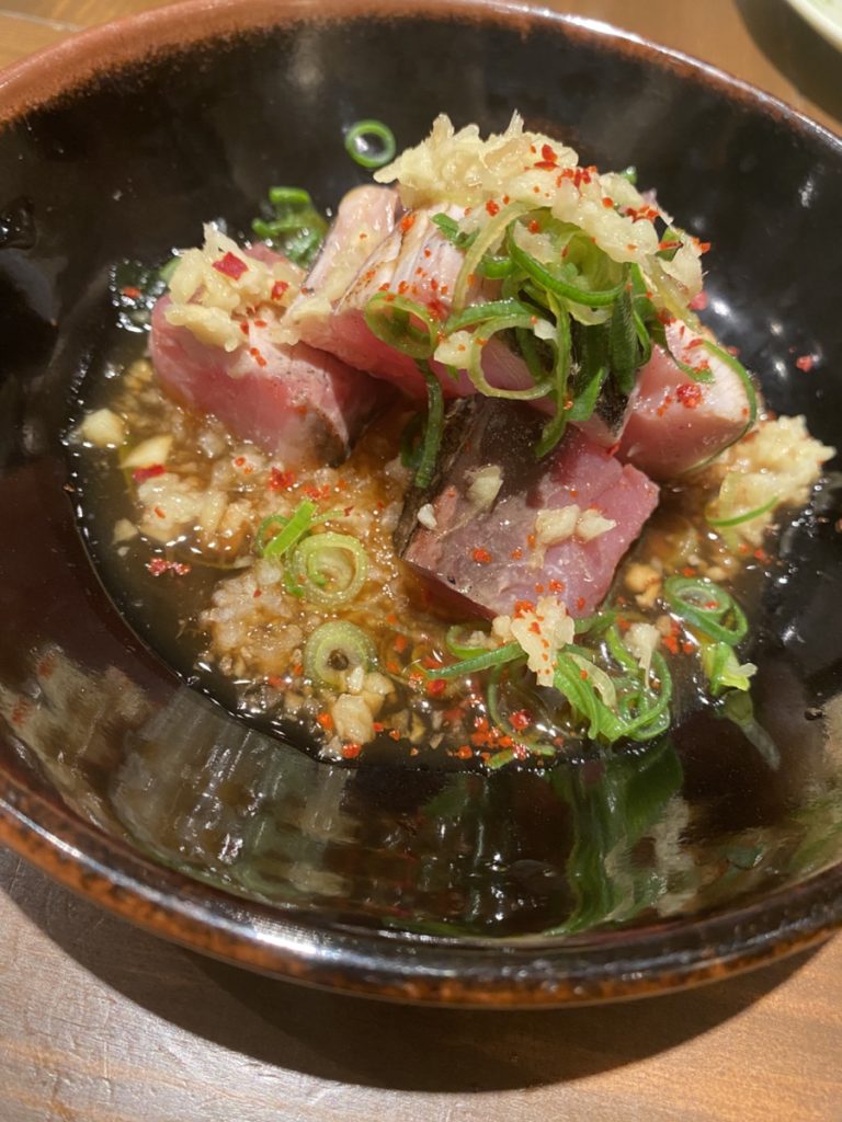 天下茶屋 おでん まる米 鰹たたき（季節メニュー）