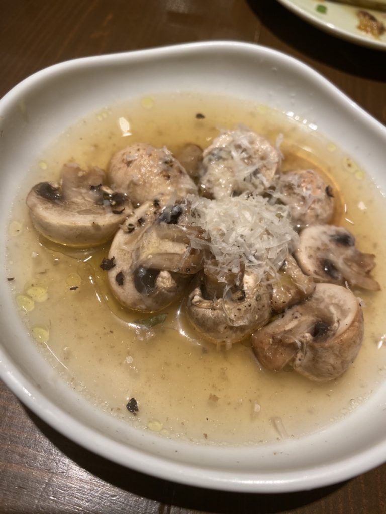 天下茶屋 おでん まる米 マッシュルームとチーズ