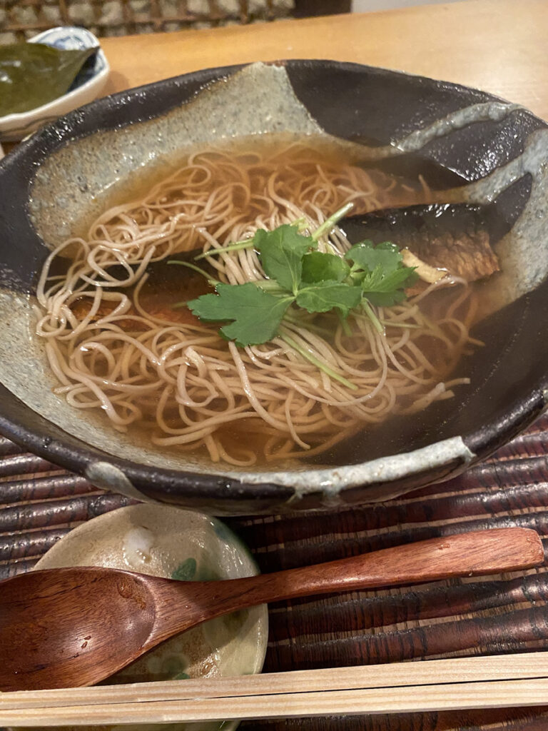 玉造 蕎麦切いもせ にしんそば