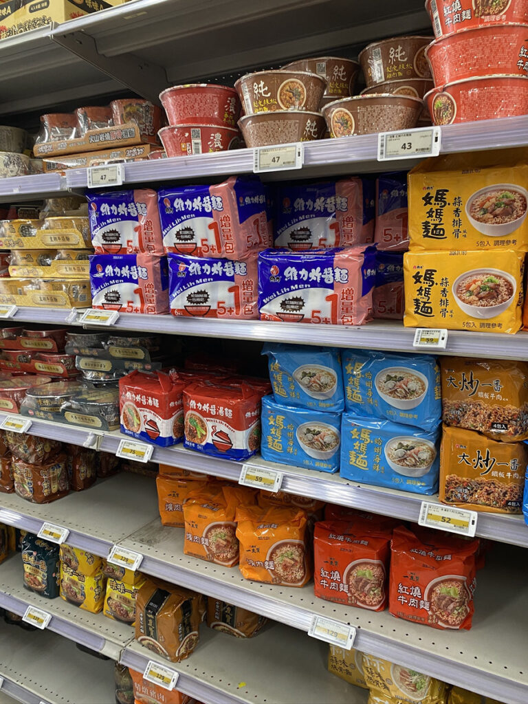 カルフール重慶店 麺売り場