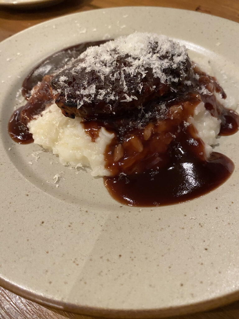 スパイスハンバーグリゾット　ヅキソース（1430円）