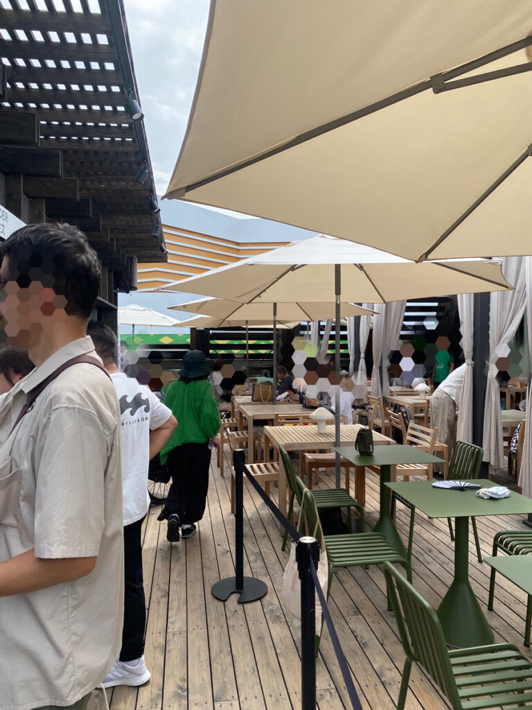 北欧館３階ルーフトップテラスのレストラン「The Nordic Food Bar」