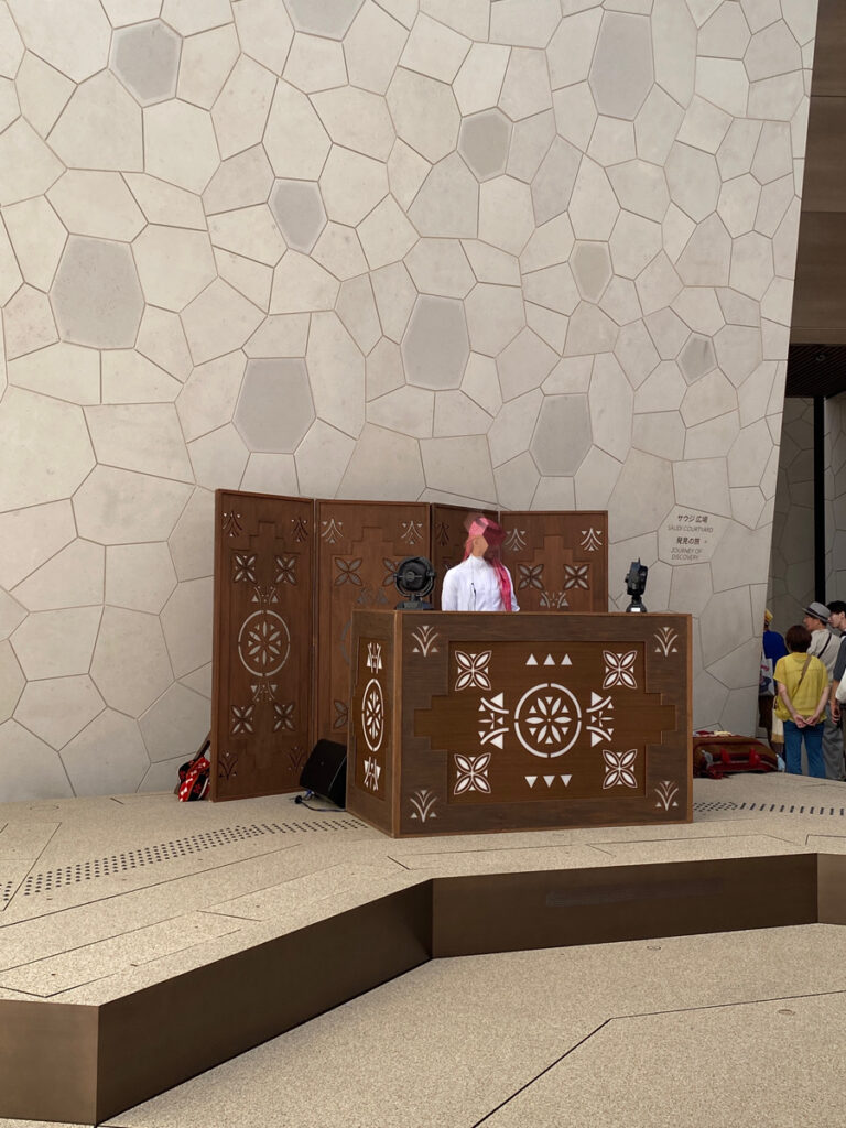 サウジ館イケメンのお兄さん