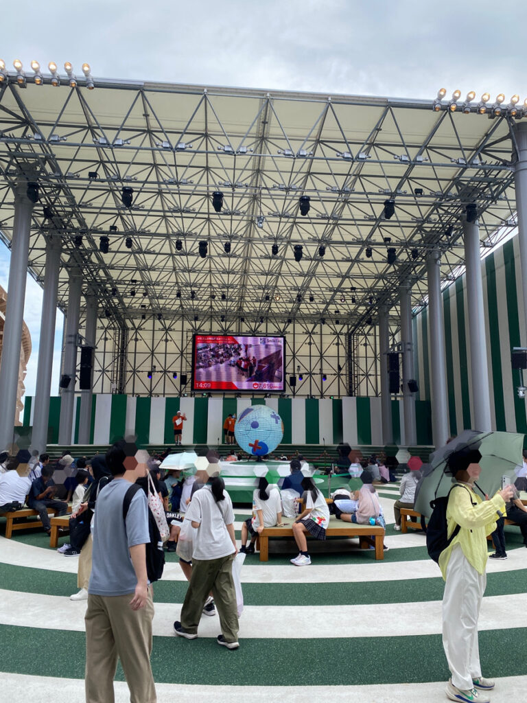 よしもと waraii myraii館 ステージ