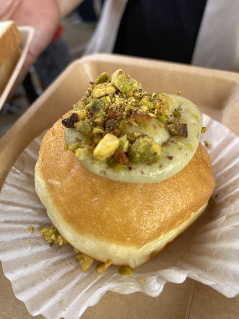 ボンボローニ（シチリアピスタチオ）