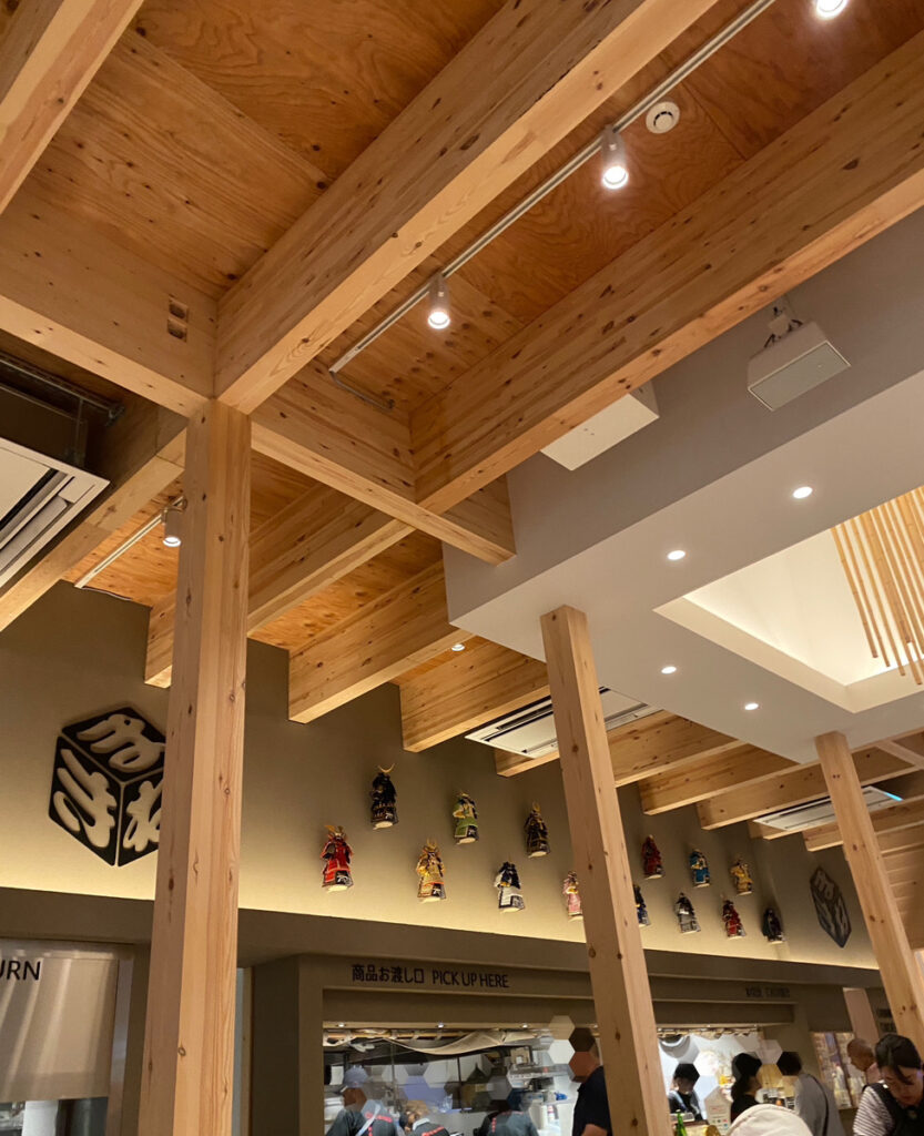 まねき 店内の雰囲気