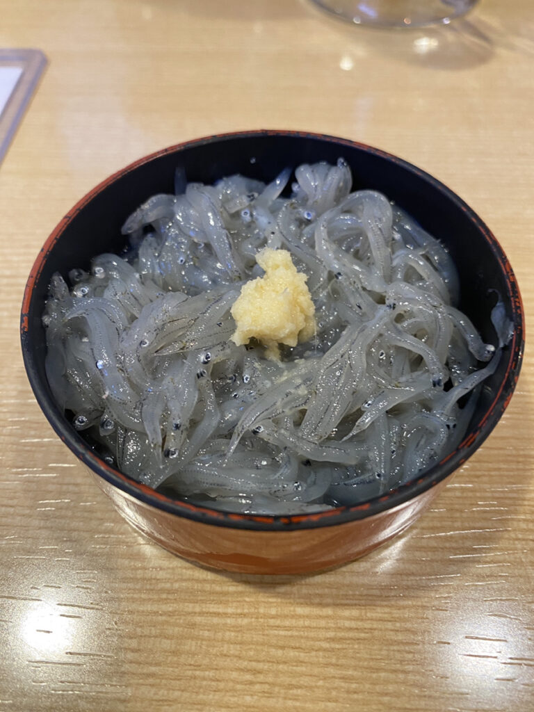 つきだし 生しらす