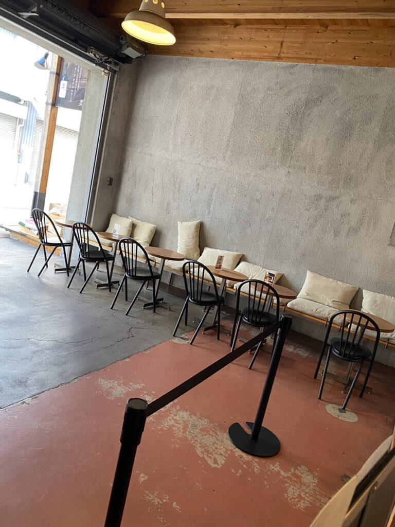 1階 東側カフェコーナー