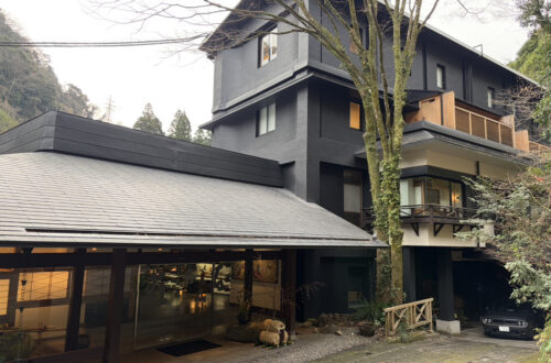 落ち着いたエントランス