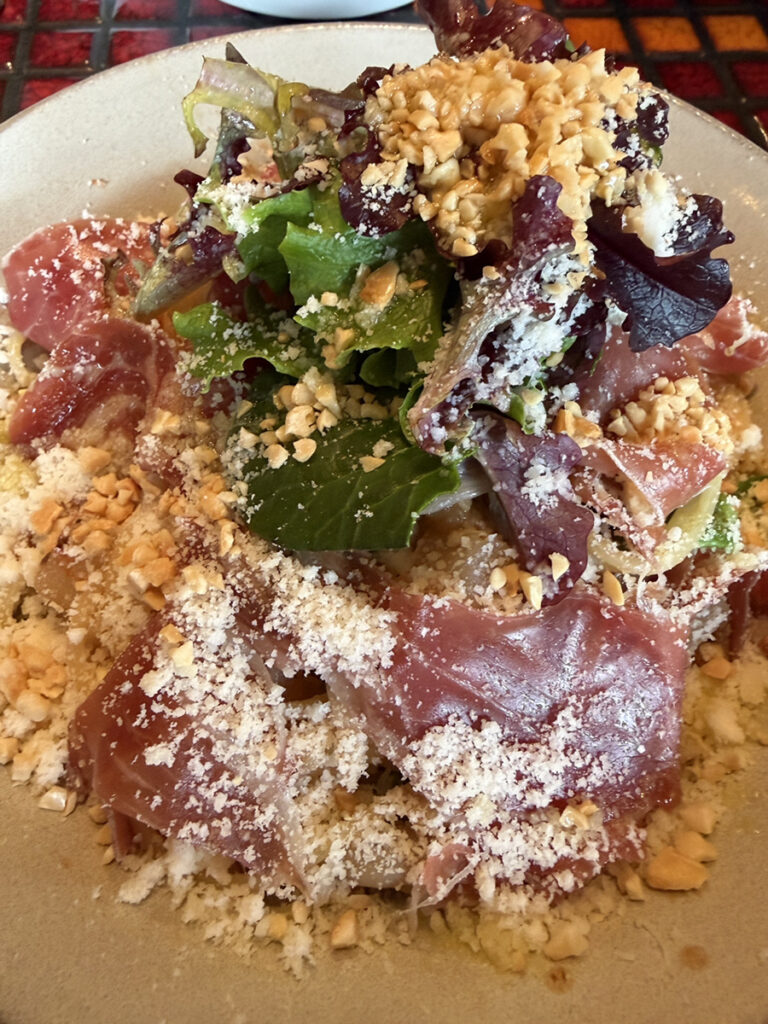 生ハムと旬野菜のスパゲッティ