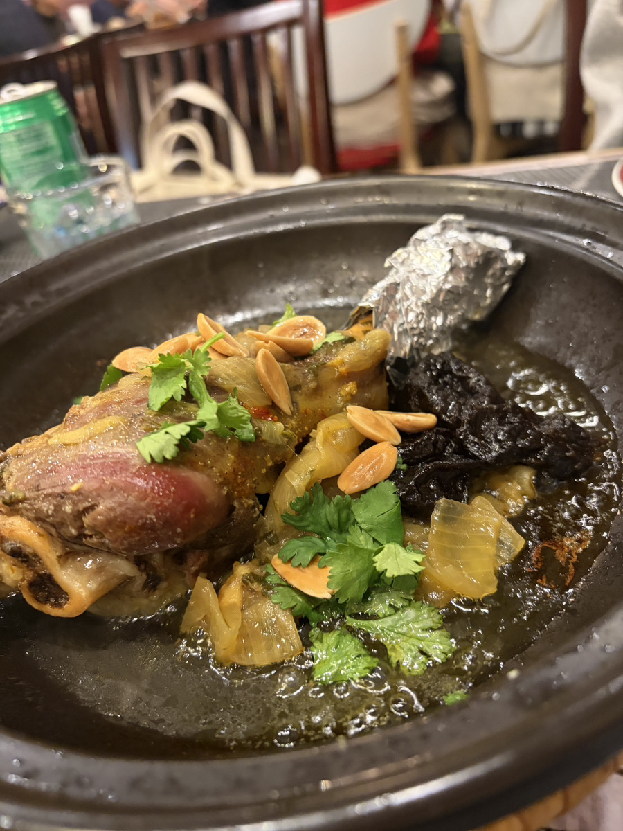 たぶんラム肉の煮込み
