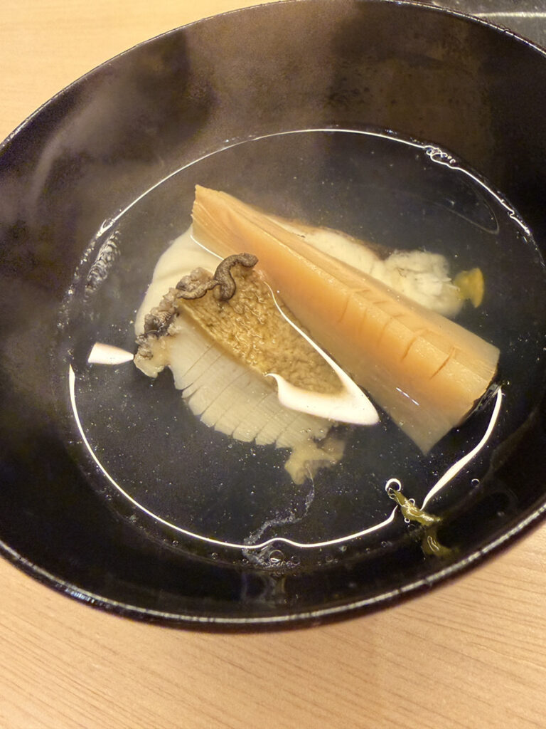 鮑と筍の吸い物